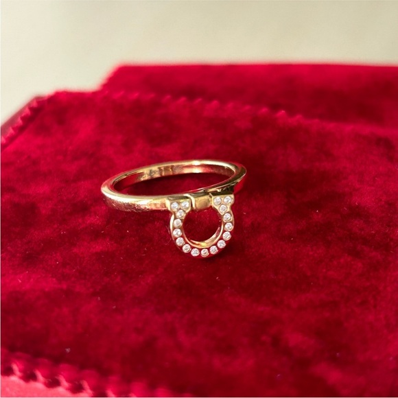 Ferragamo Crystal Gancini Ring - Picture 3 of 8